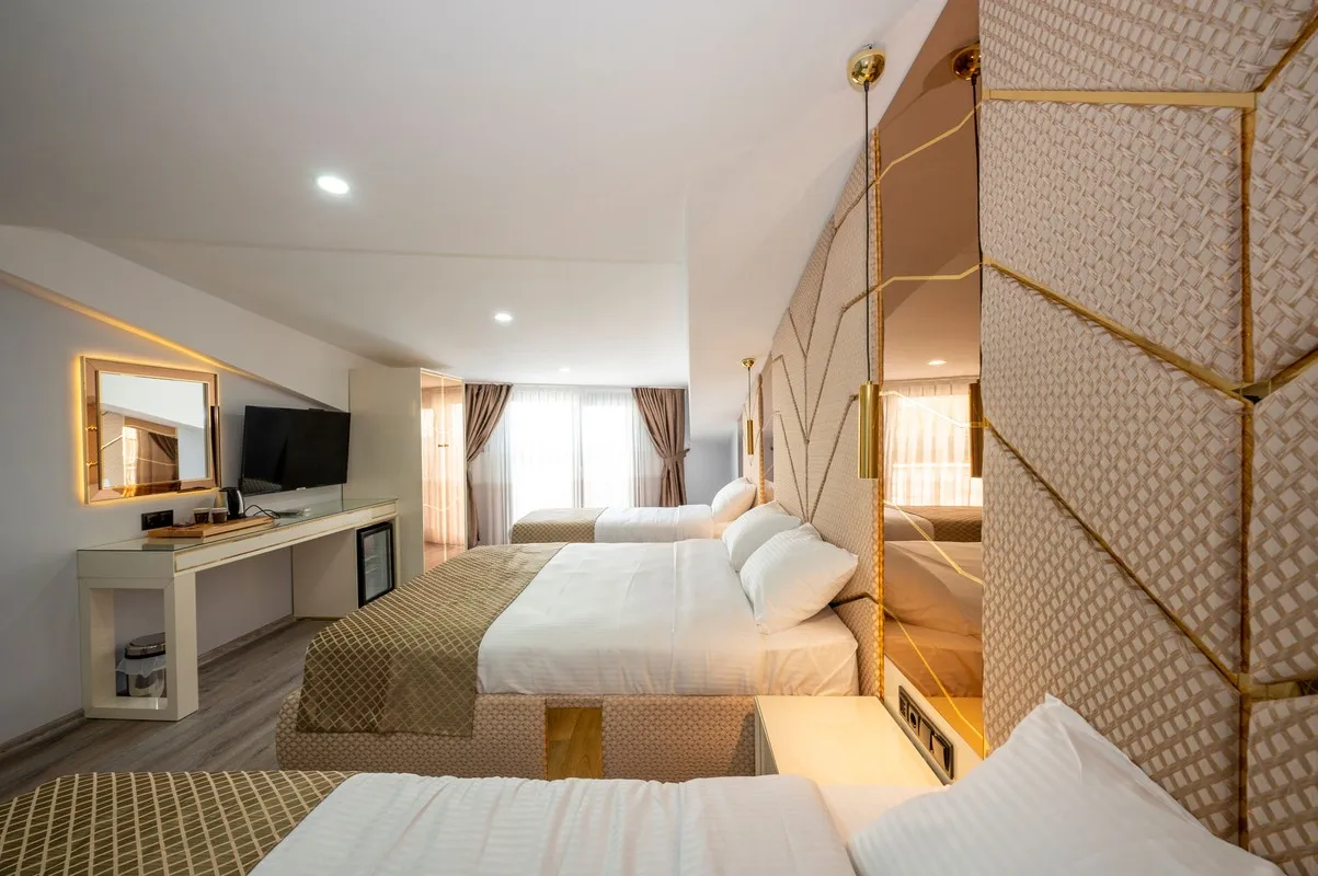 Luxury Airport Hotel By Zazzoni-İstanbul Airport
