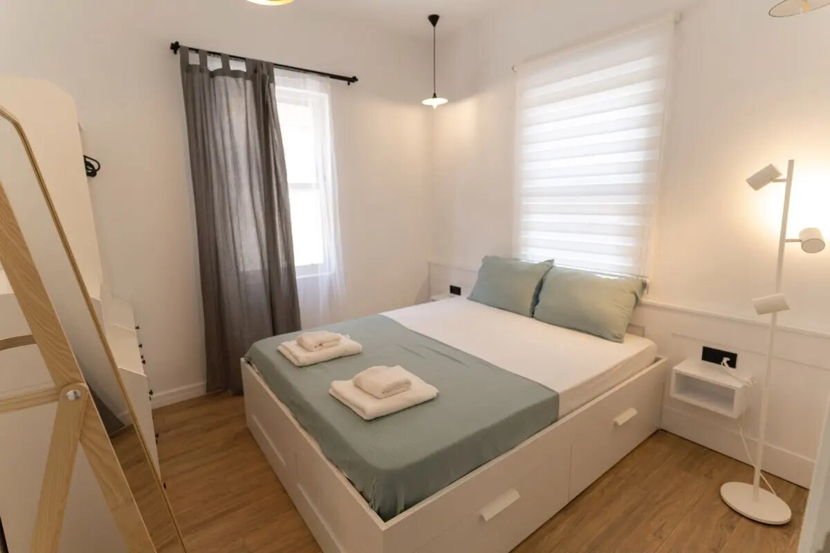 Two-Bedroom Apartment with Kitchen