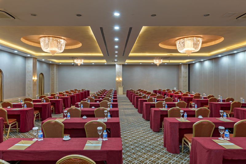 Royal Holiday Palace