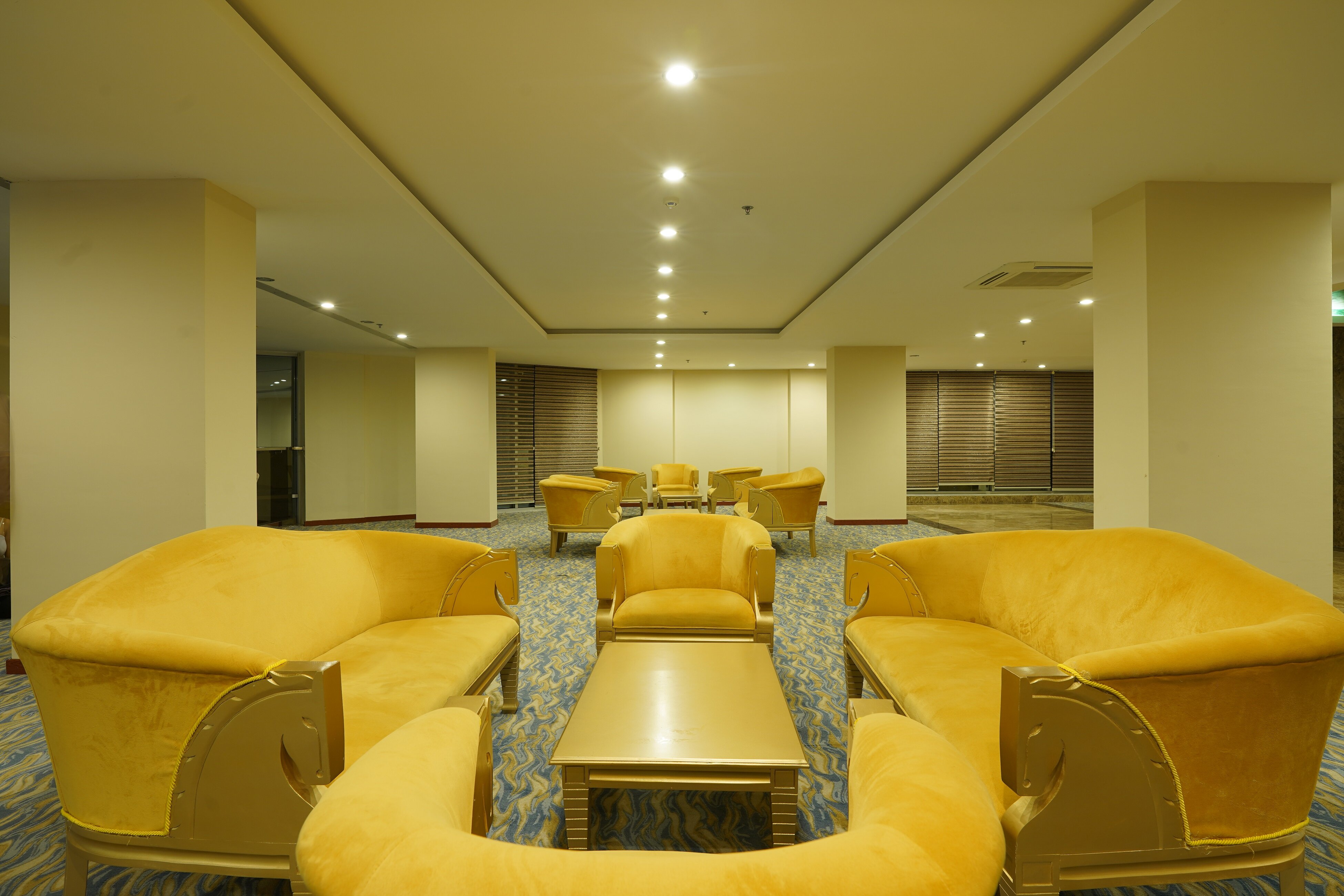 Throne Beach Resort & Spa galeri 9