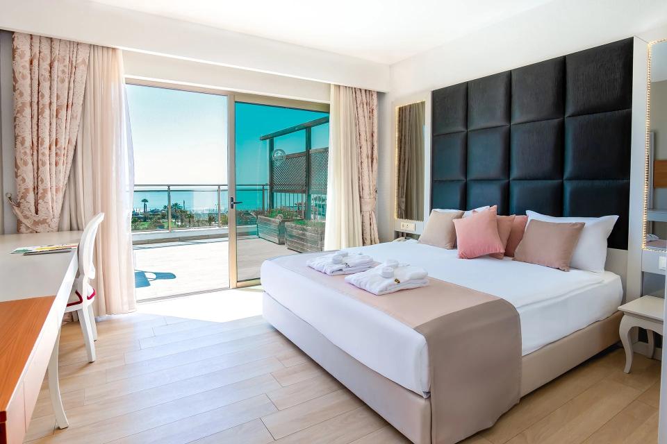 Port Nature Luxury Hotel & Spa