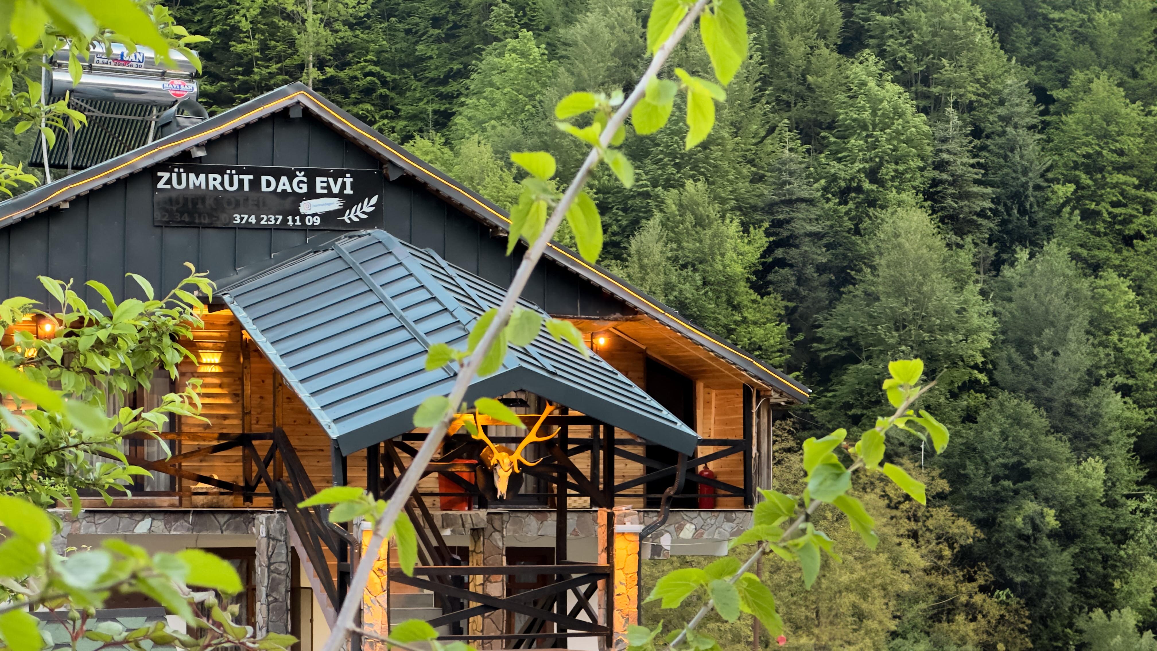 Abant Zümrüt Dağ Evi Butik Otel galeri 6