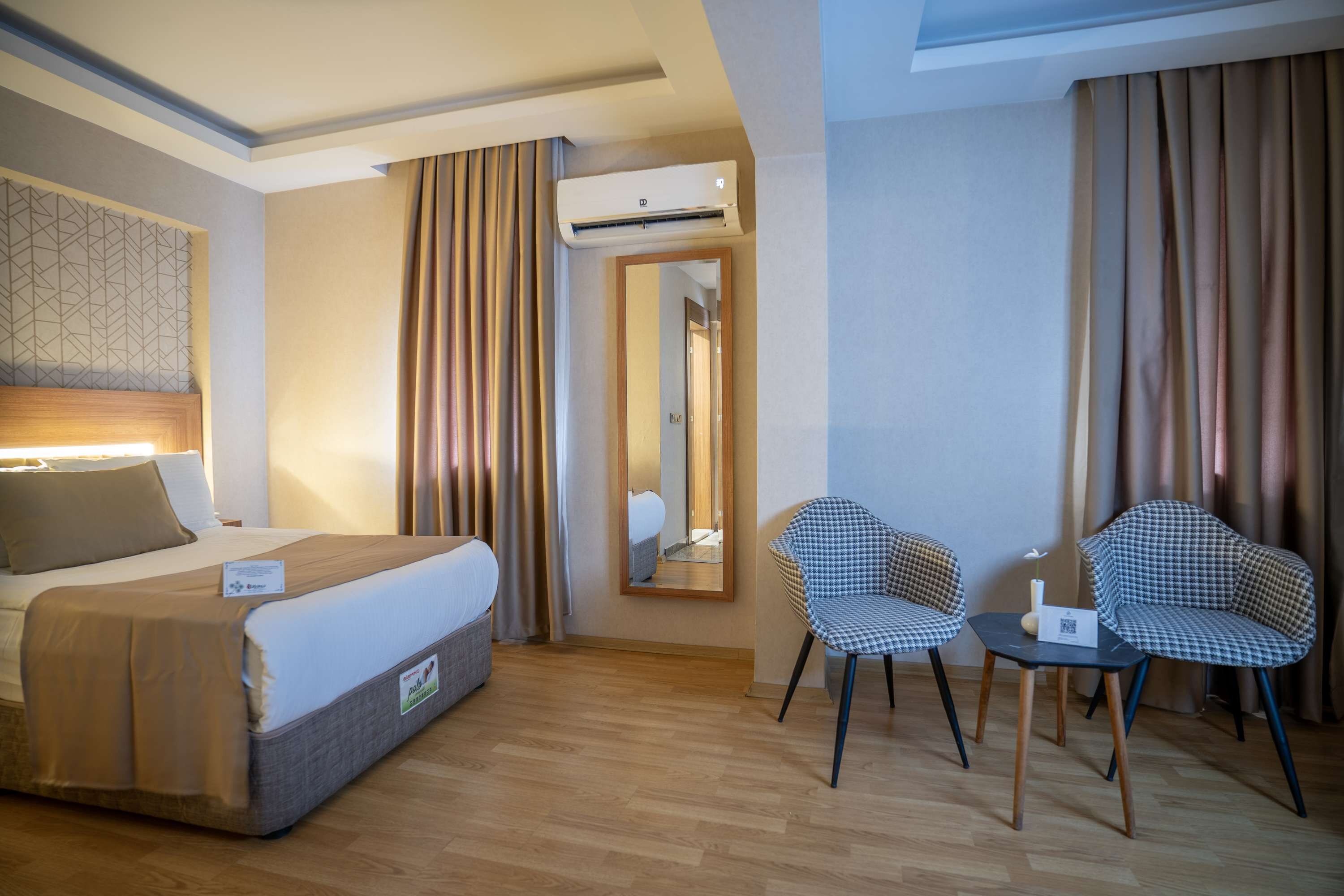 Uğurlu Hotel · 7