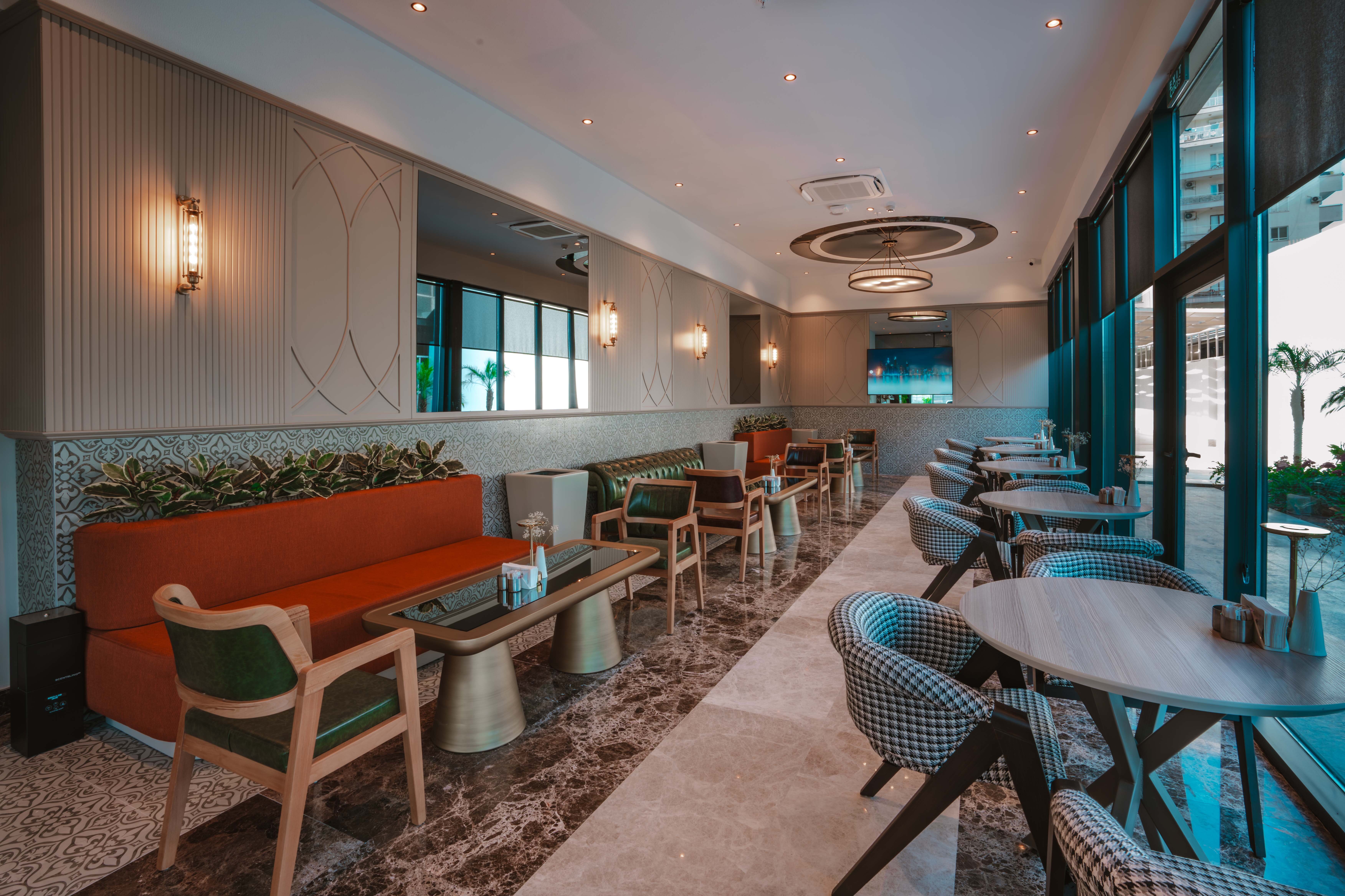 Renex Hotel