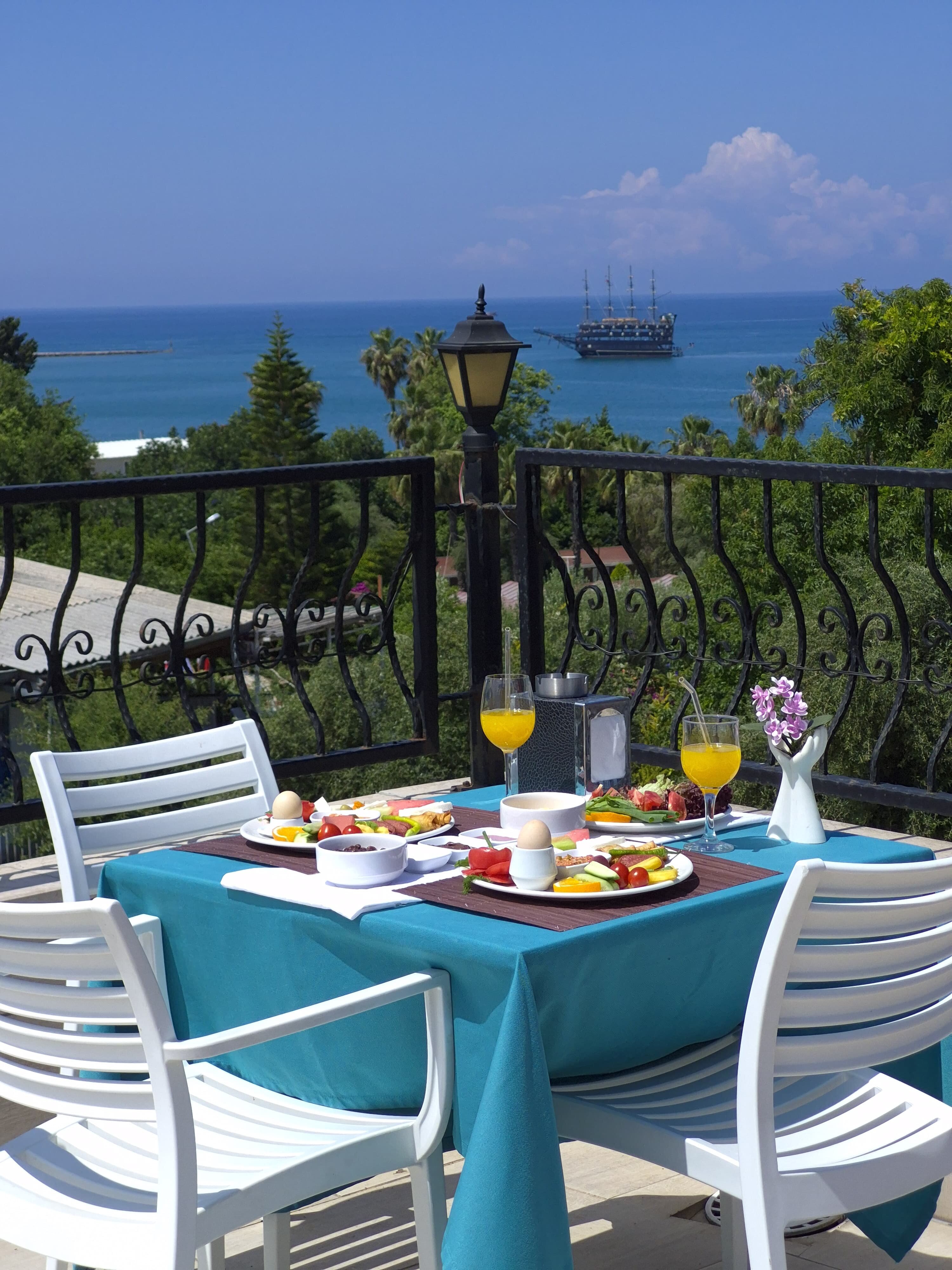 Beachway Hotel · 35