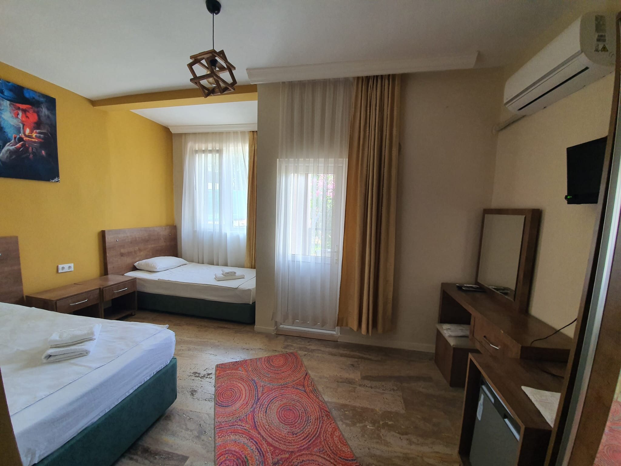 Triple Room
