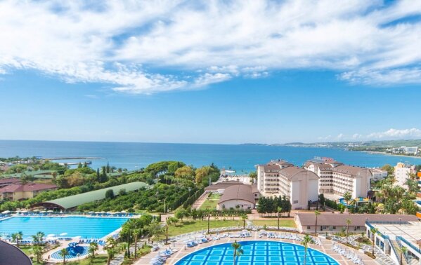 Lonicera World Hotel | Jolly