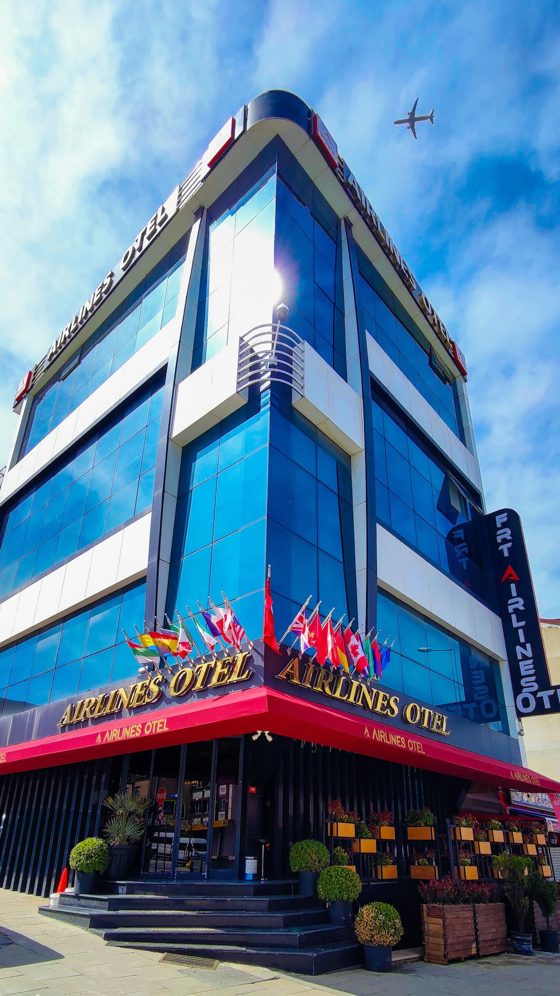 Frt Airlines Otel
