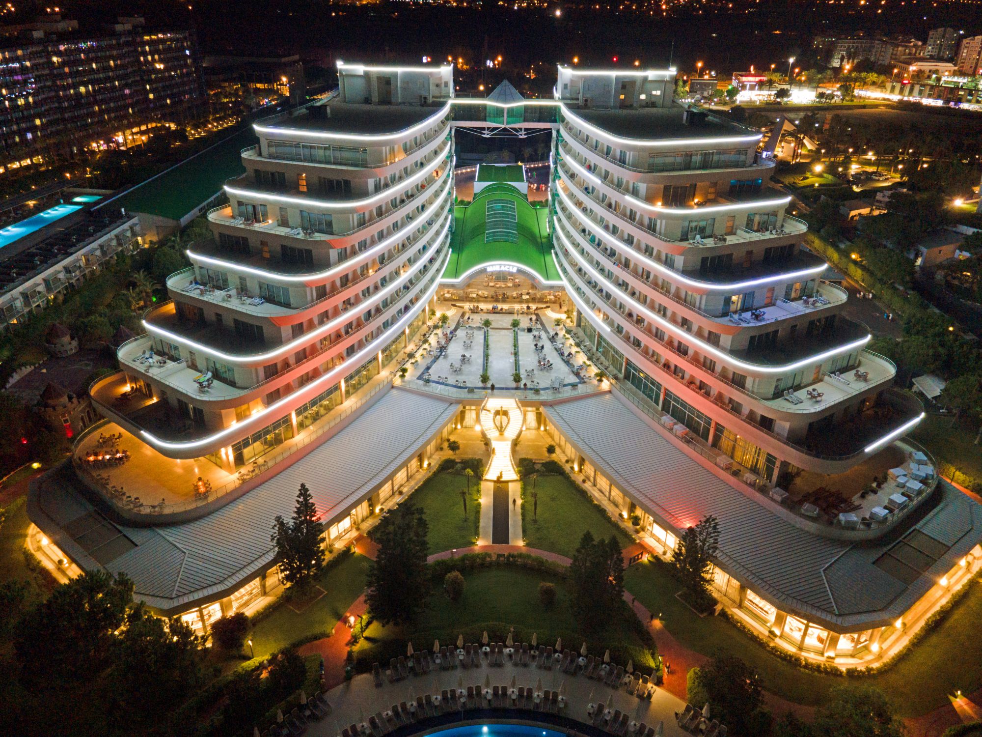 MİRACLE RESORT HOTEL