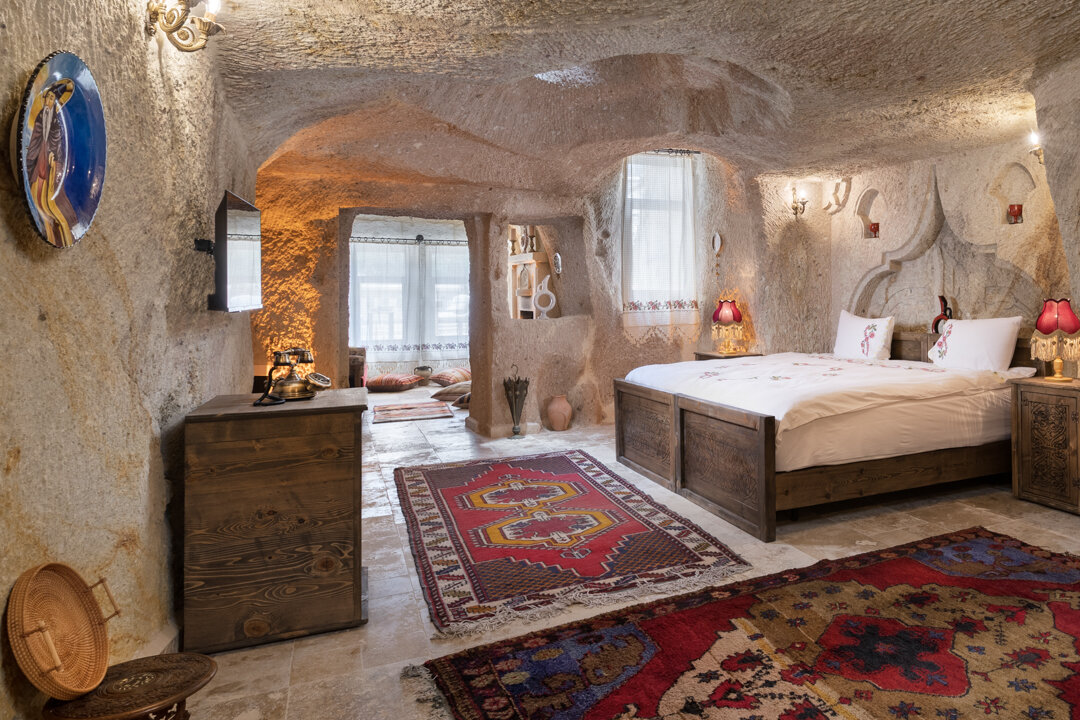 Kayata Cave Suites