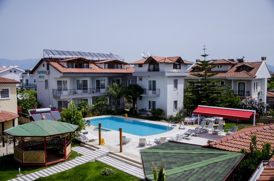 Yaprak Otel