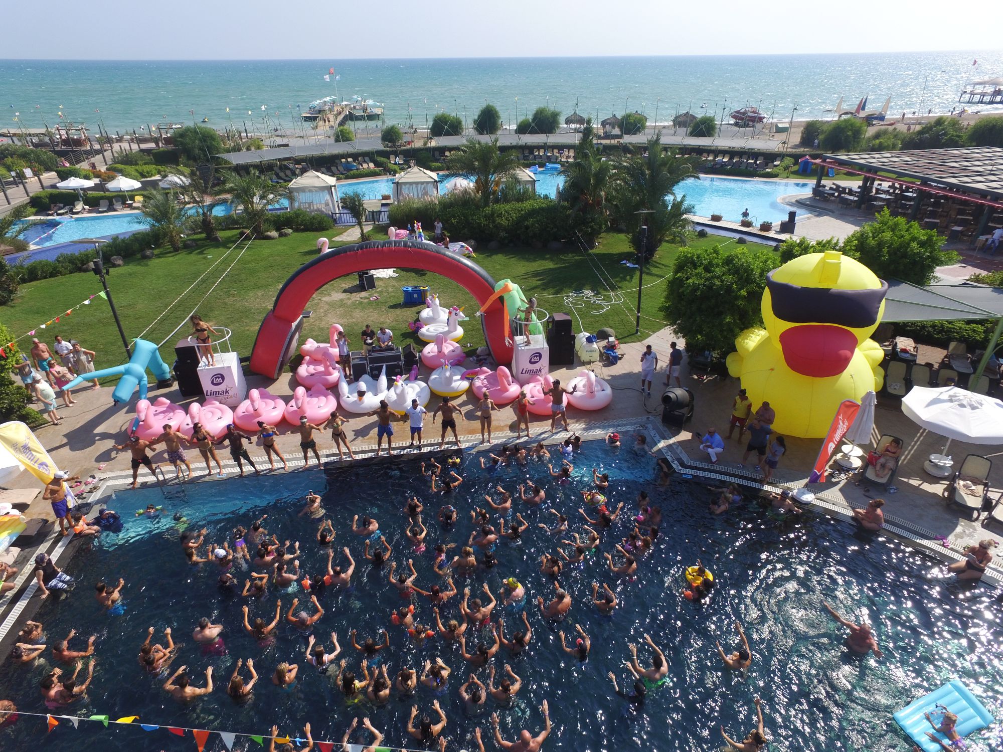 Limak Lara Deluxe Hotel & Resort