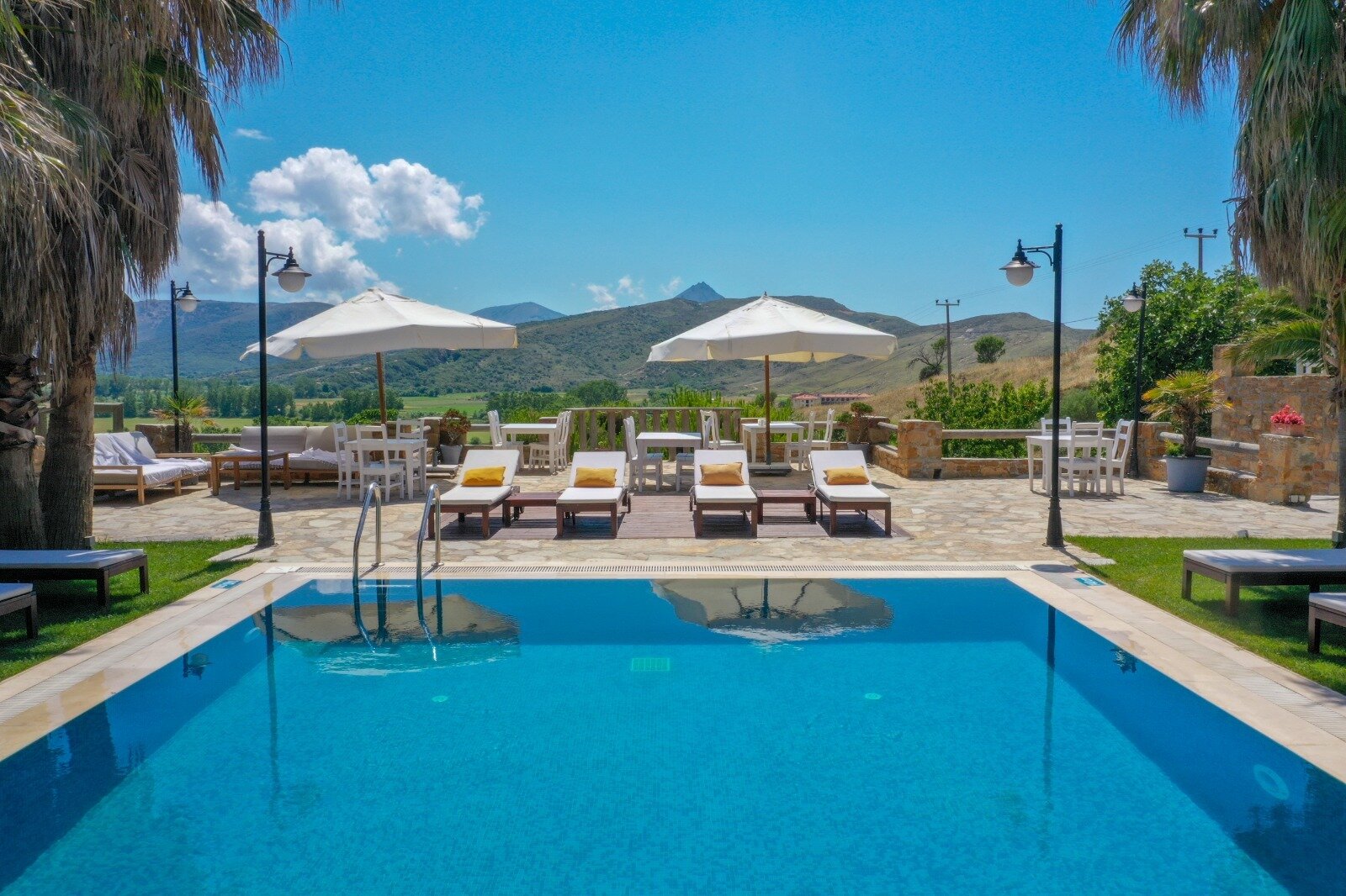 Anemos Hotel