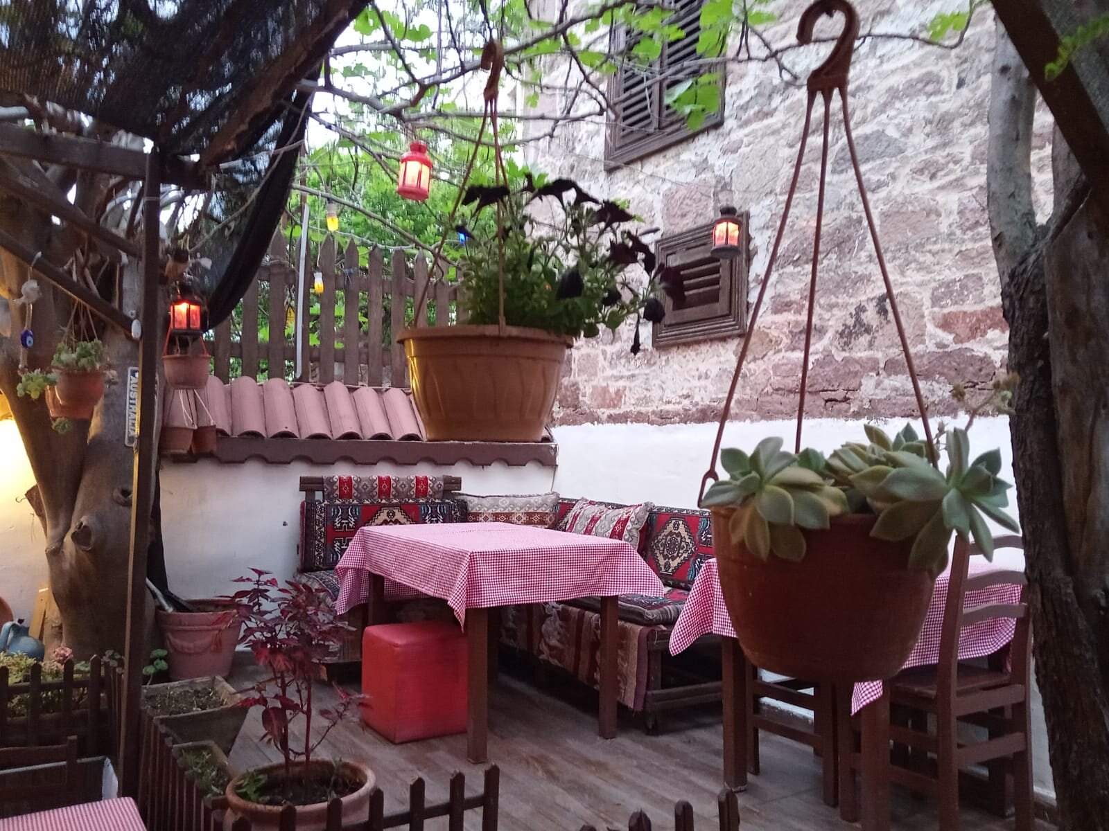 Antikhan Otel Ayvalık