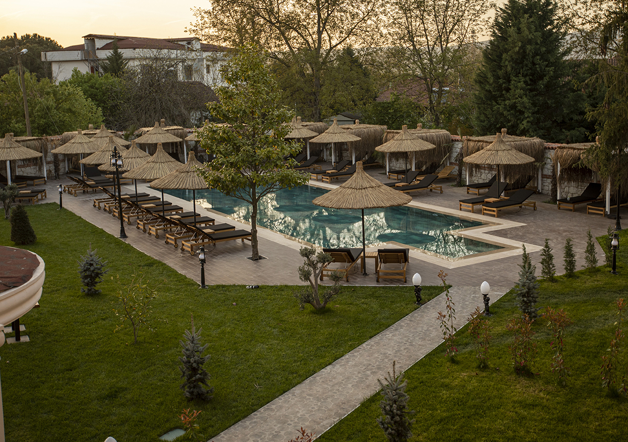 Baltürk Garden Sapanca Hotel