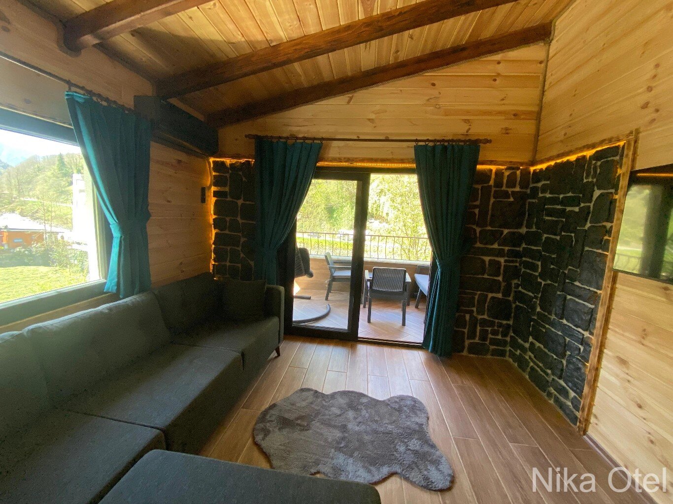 Suit Oda