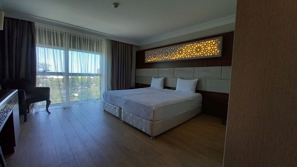 Amisos Hotel