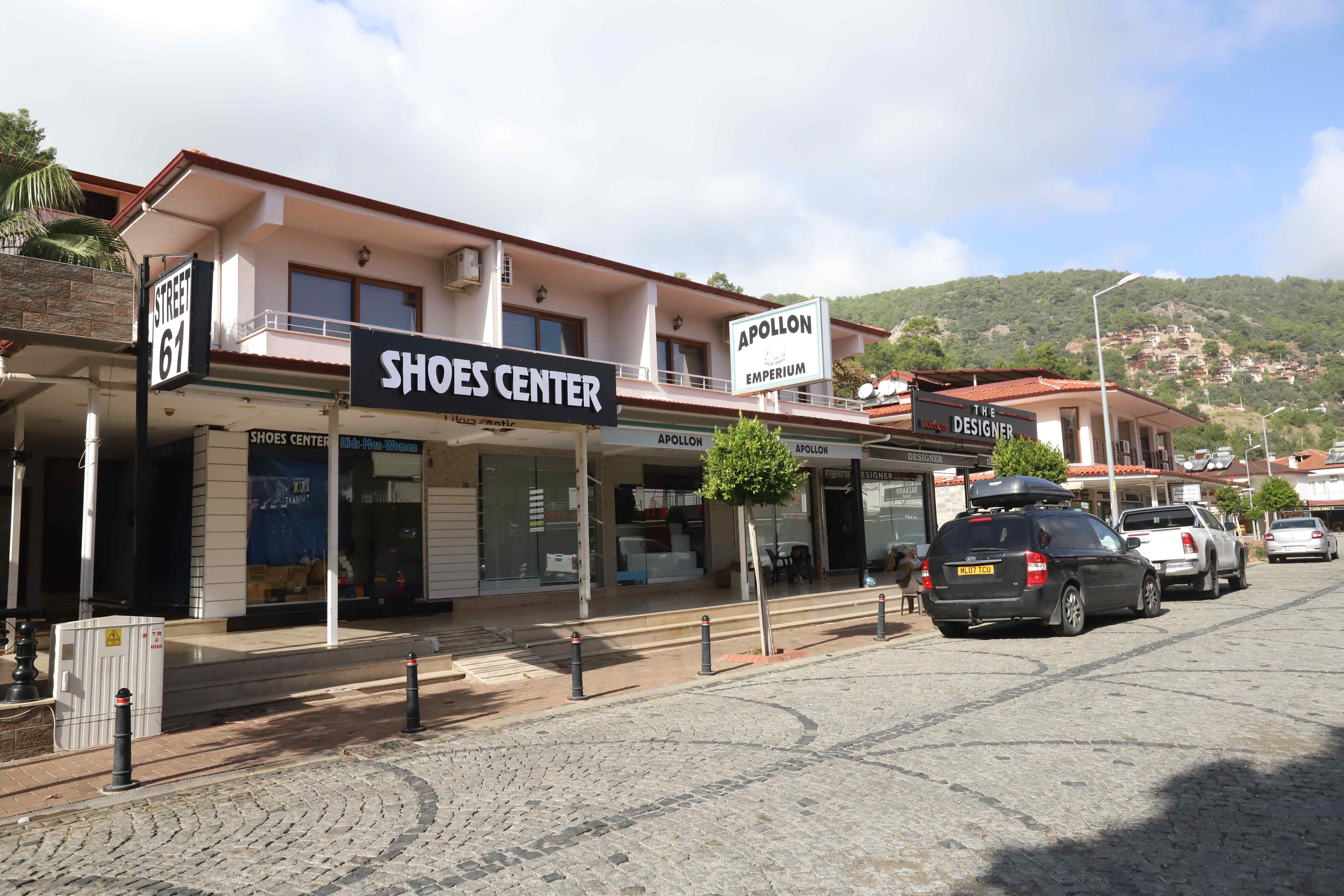 Street 61 Apart Hotel