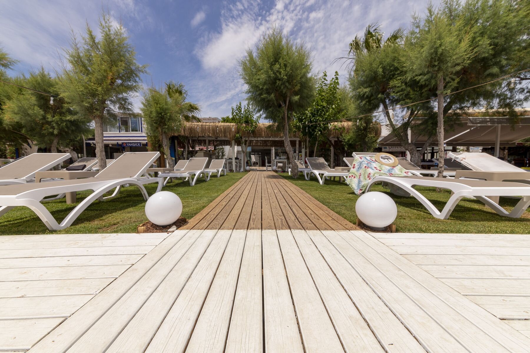 Ali`s Boutique Hotel Beach