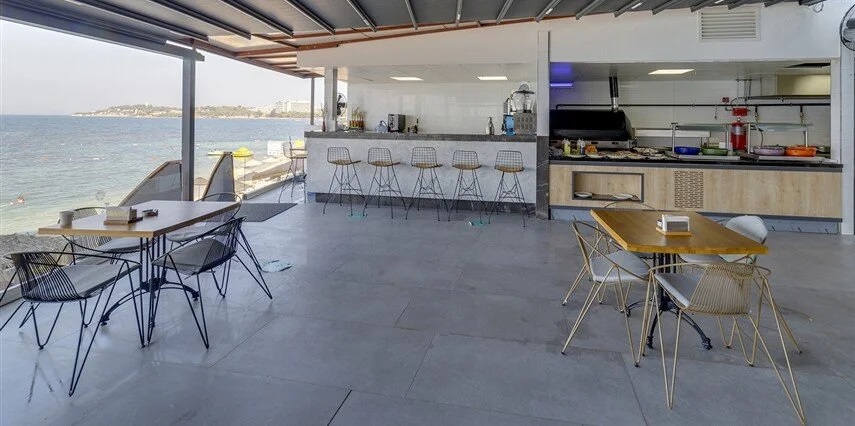 Signature Blue Resort