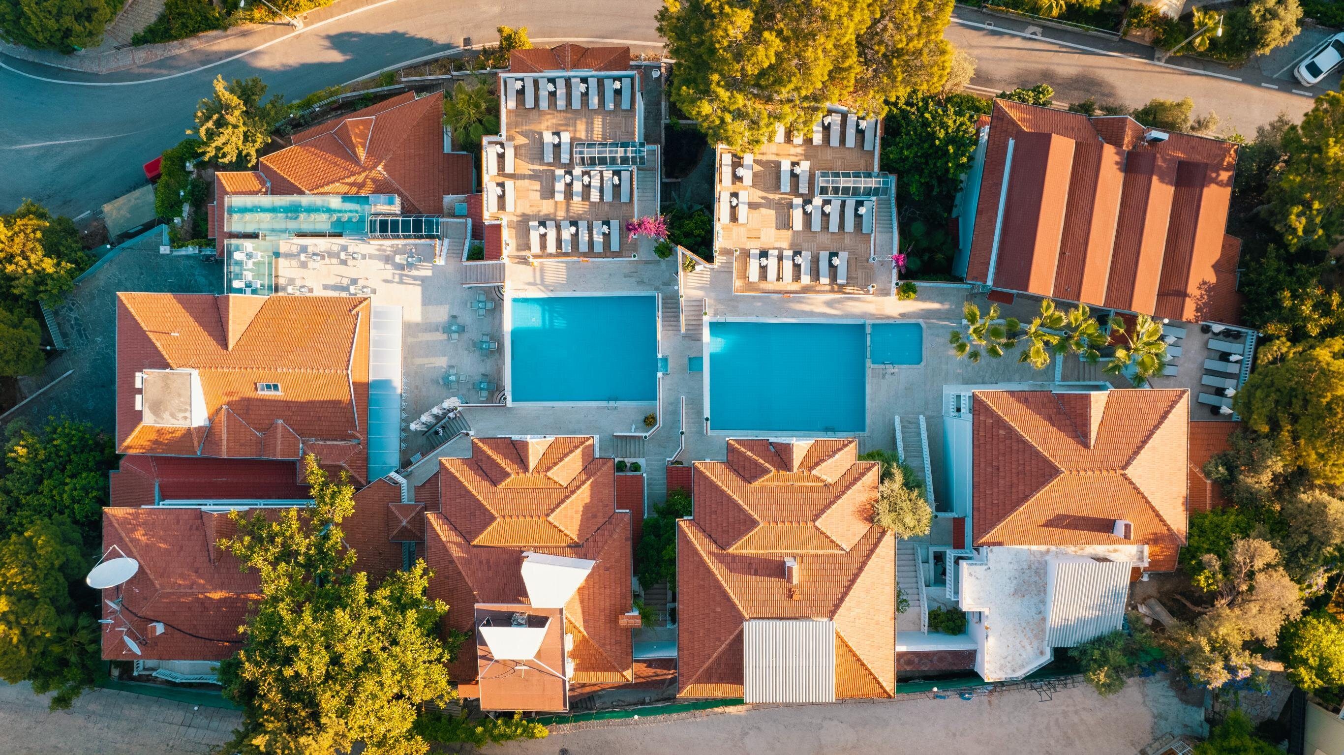 Sunny Hill Alya Hotel