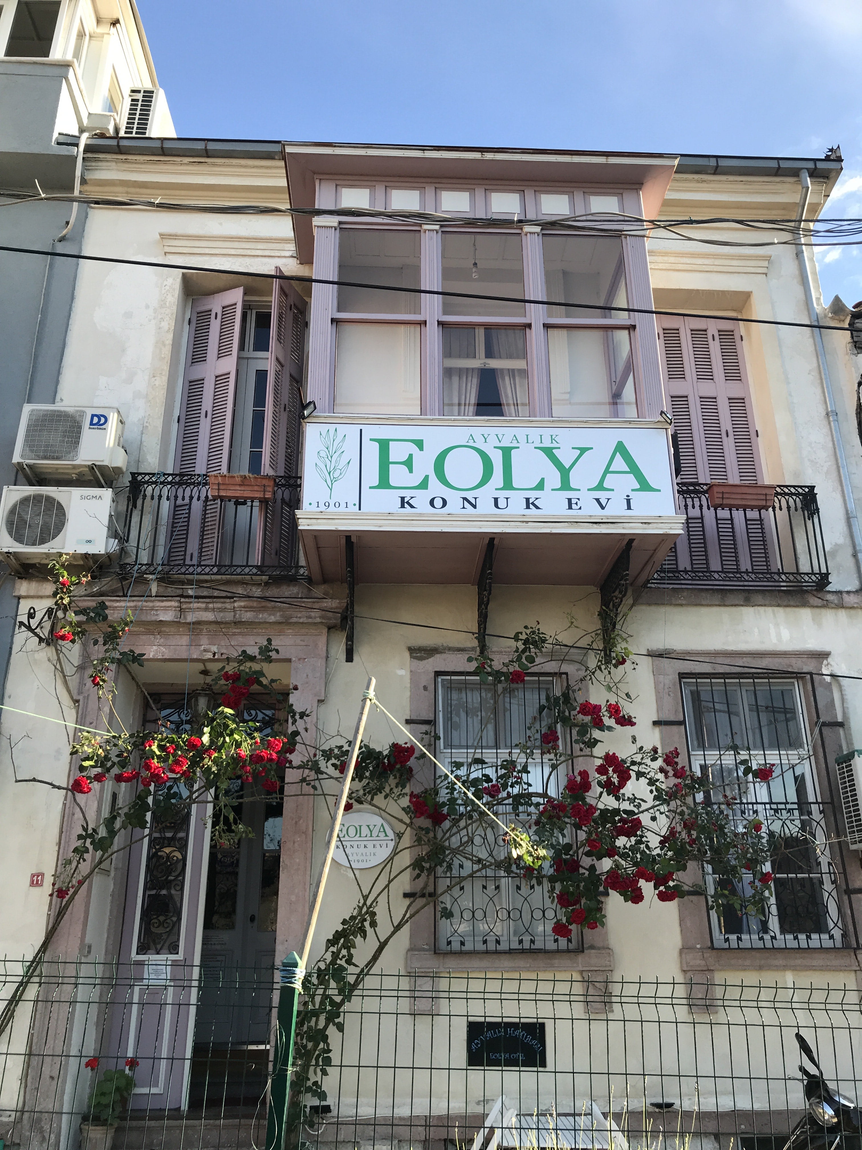 Eolya Konuk Evi