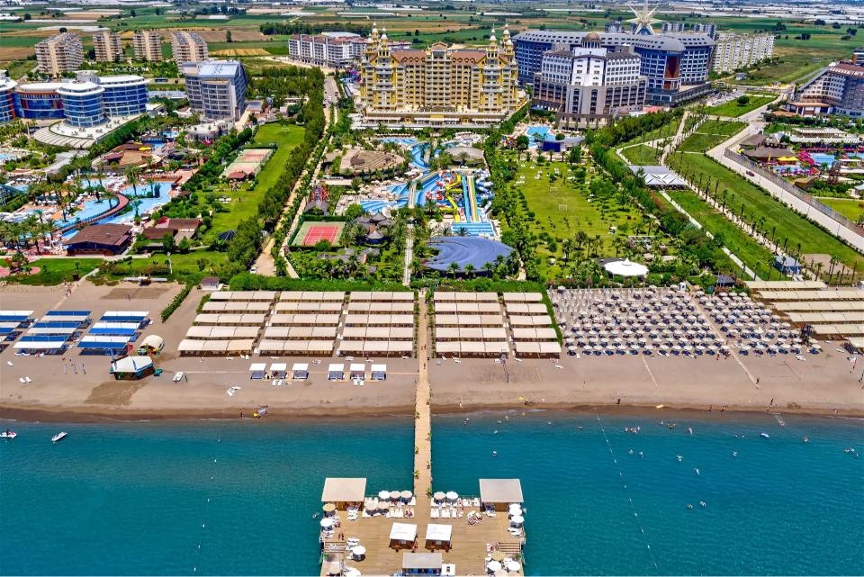 Royal Holiday Palace