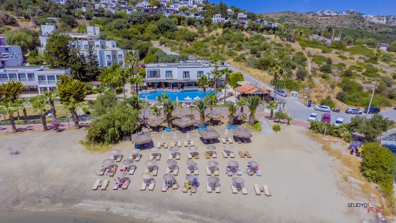 Costa 3S Beach