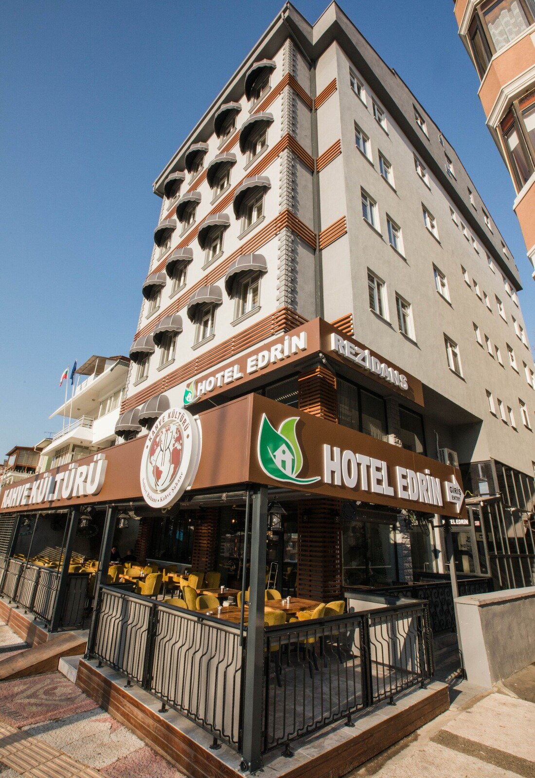 Edrin Hotel