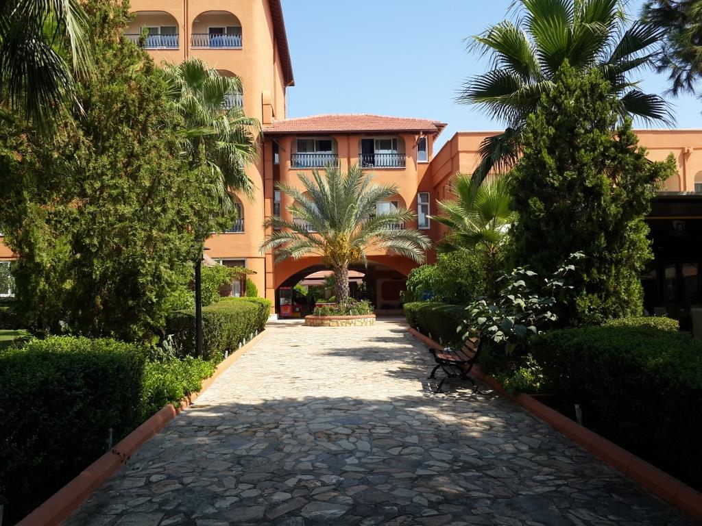 Club Turtaş Beach Hotel