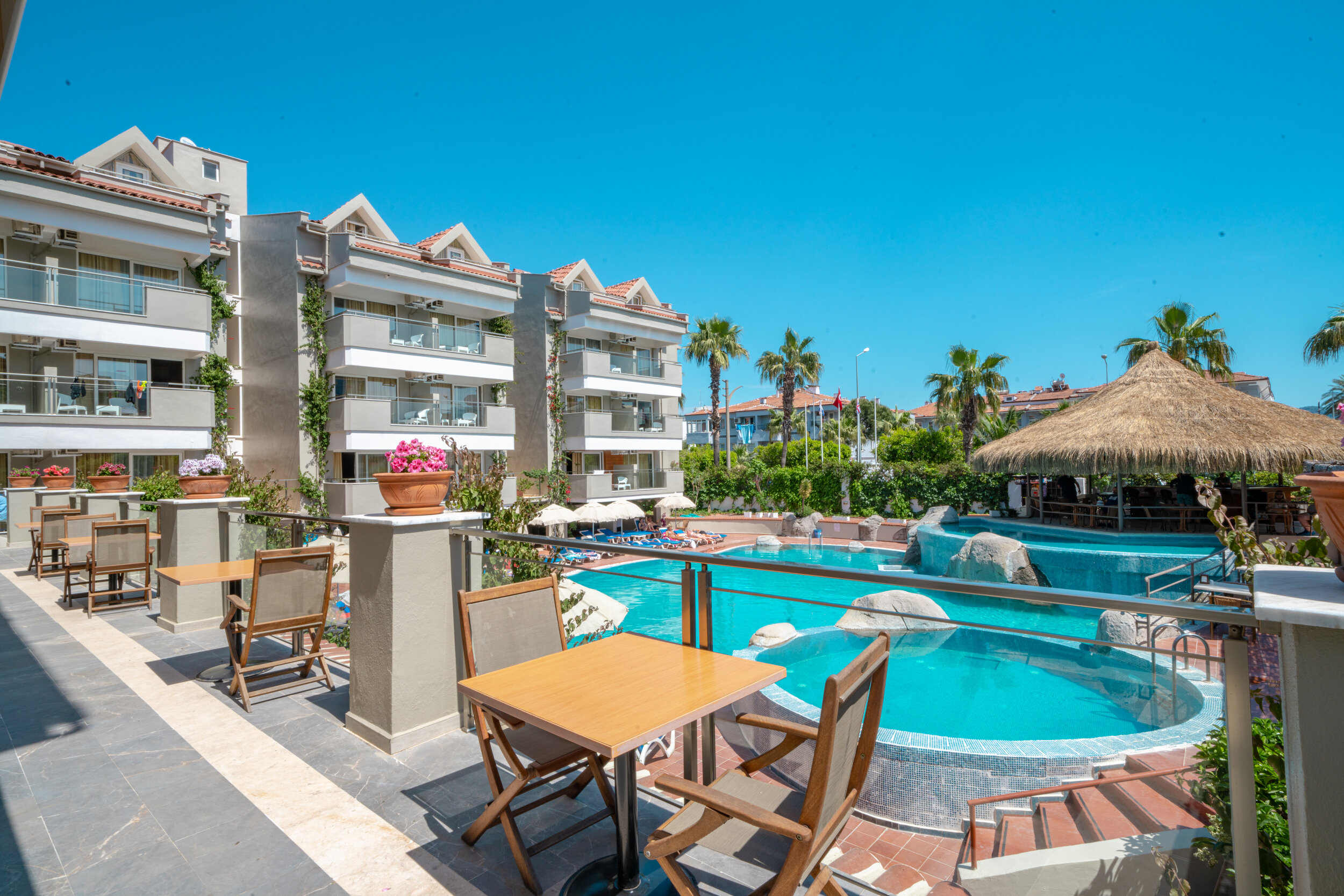 Begonville Hotel