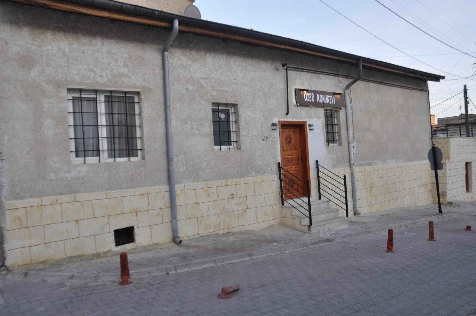 Özer Konukevi