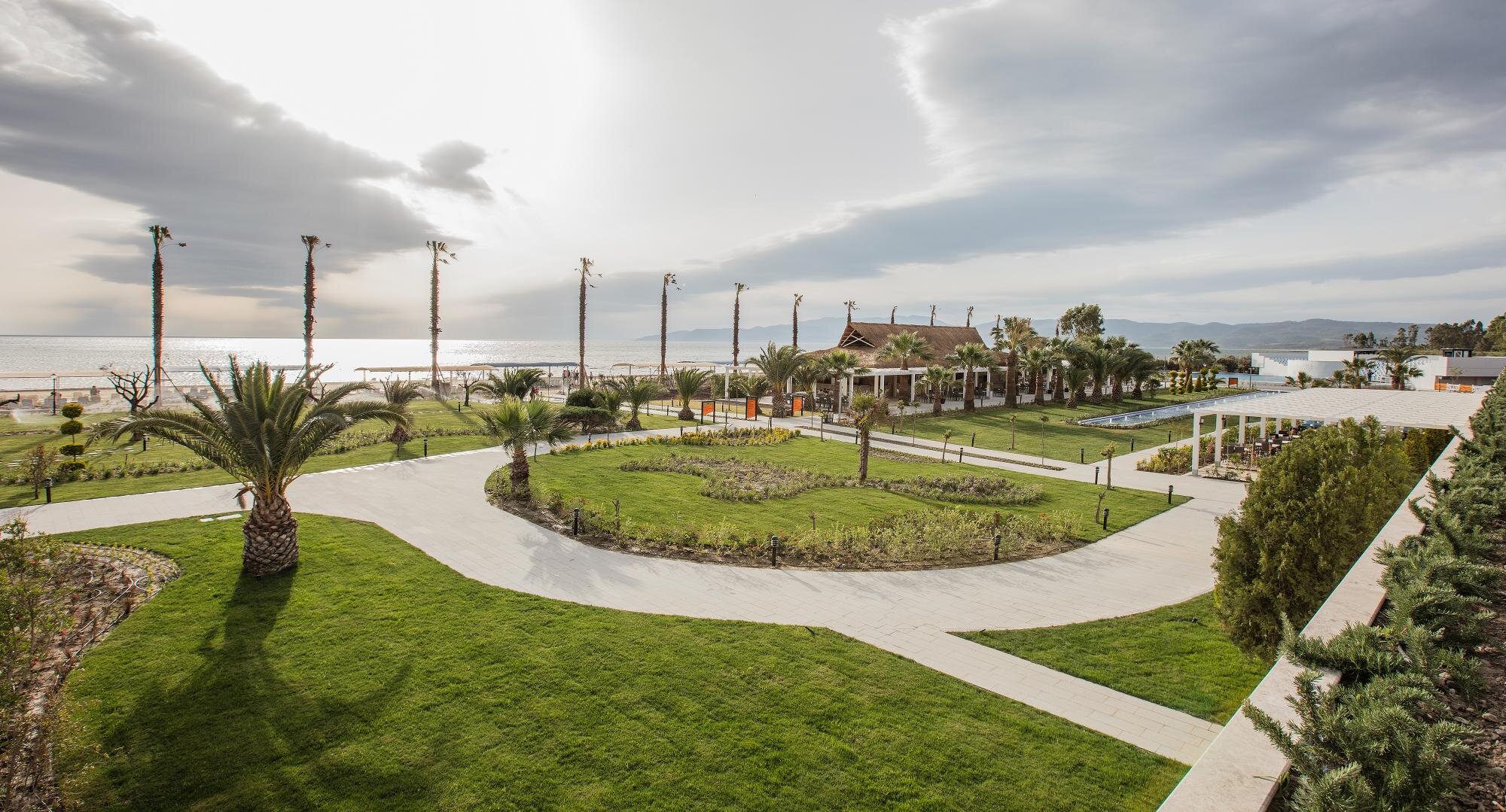 Palm Wings Ephesus Beach Resort Rezervasyon