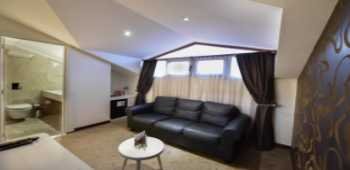 Blueberry Boutique Hotel · 62