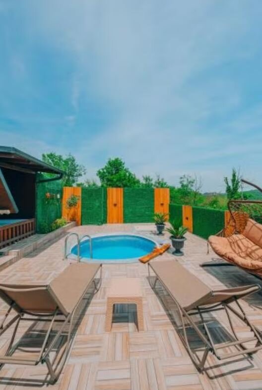 Suit Bungalov