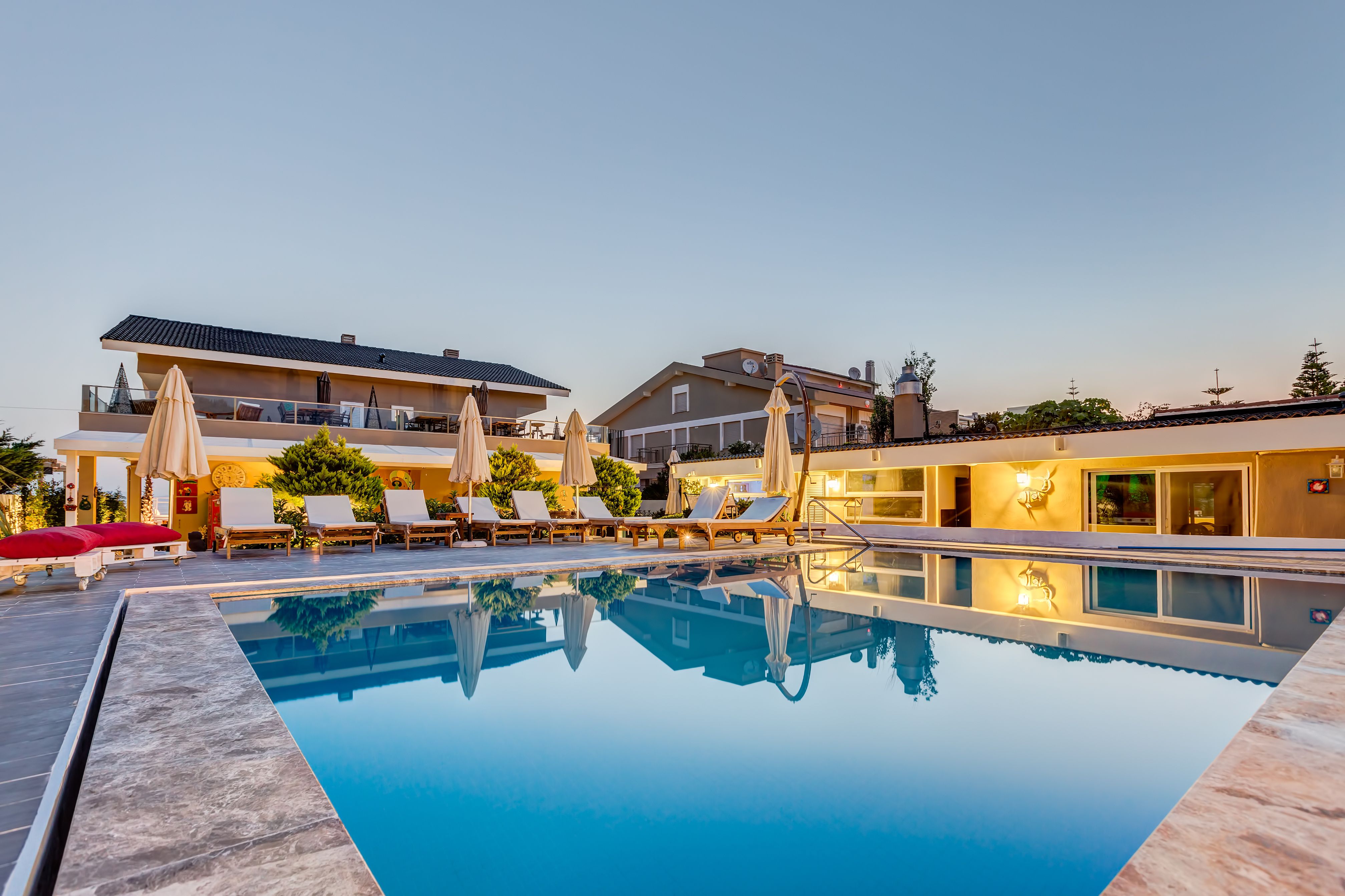 Villa Kore Çeşme Hotel
