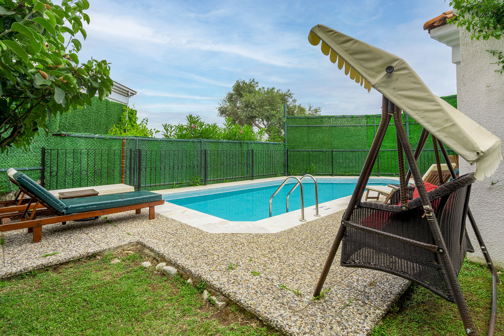 Alya Piynar Villa Hotel