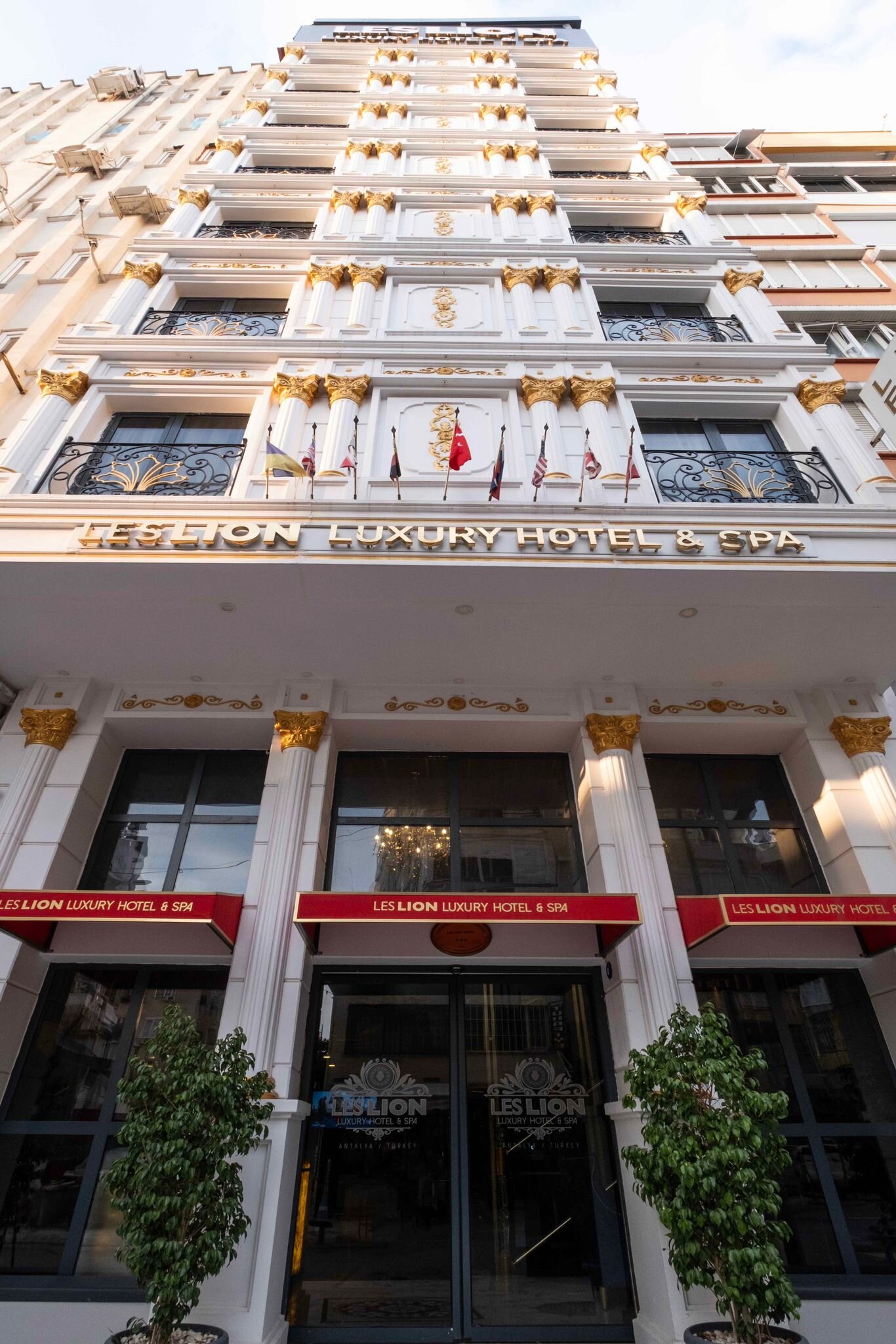Les Lion Luxury Hotel & Spa