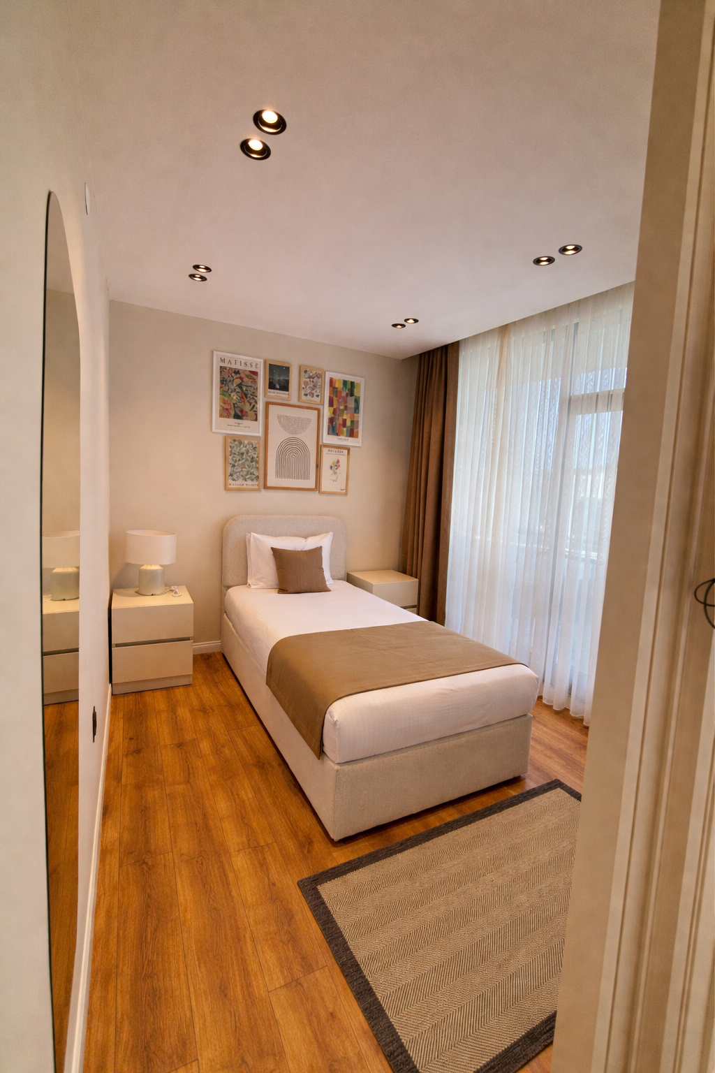 Deluxe Üç Kişilik Oda