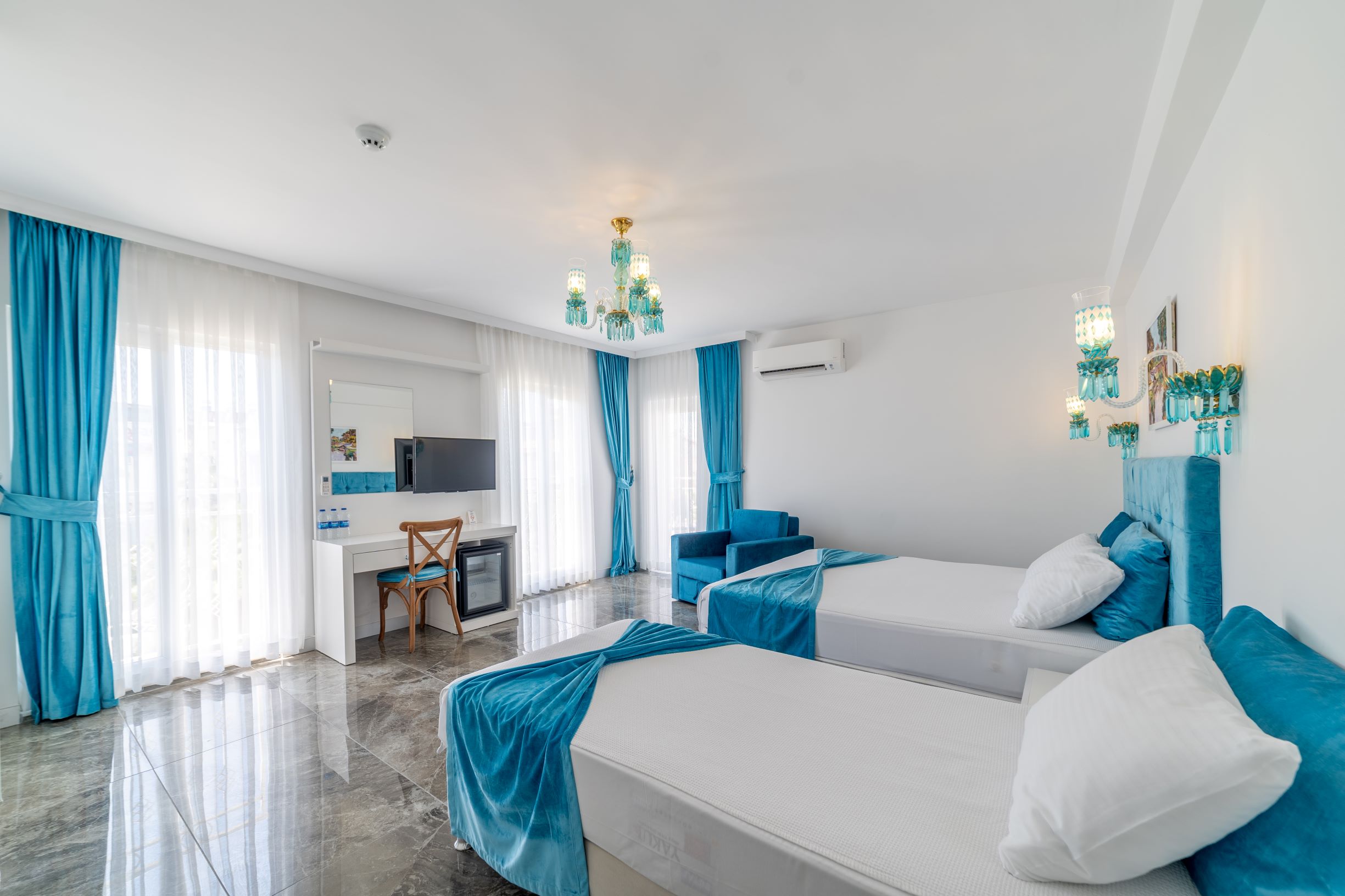Dam Hotel Lara