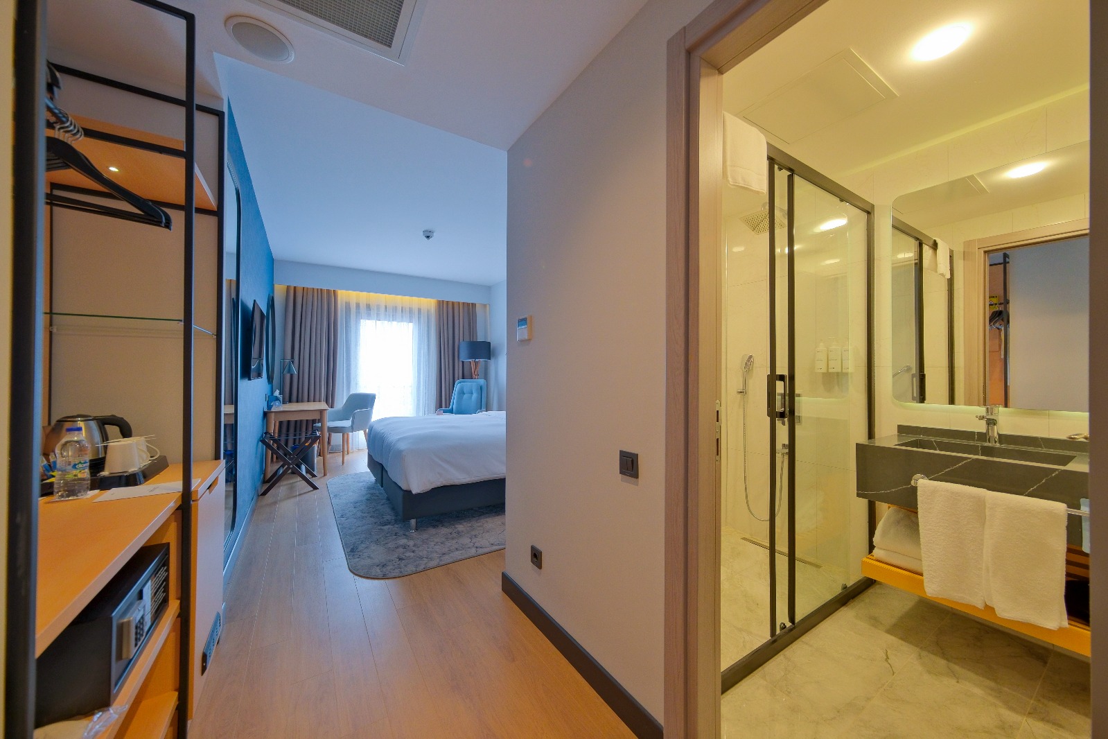 King Room