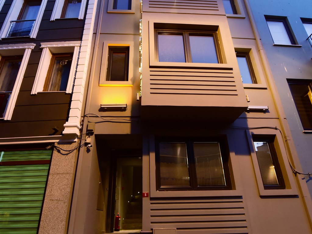 The Row Taksim Hotel