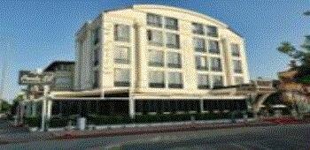 La Porte Boutique Hotel