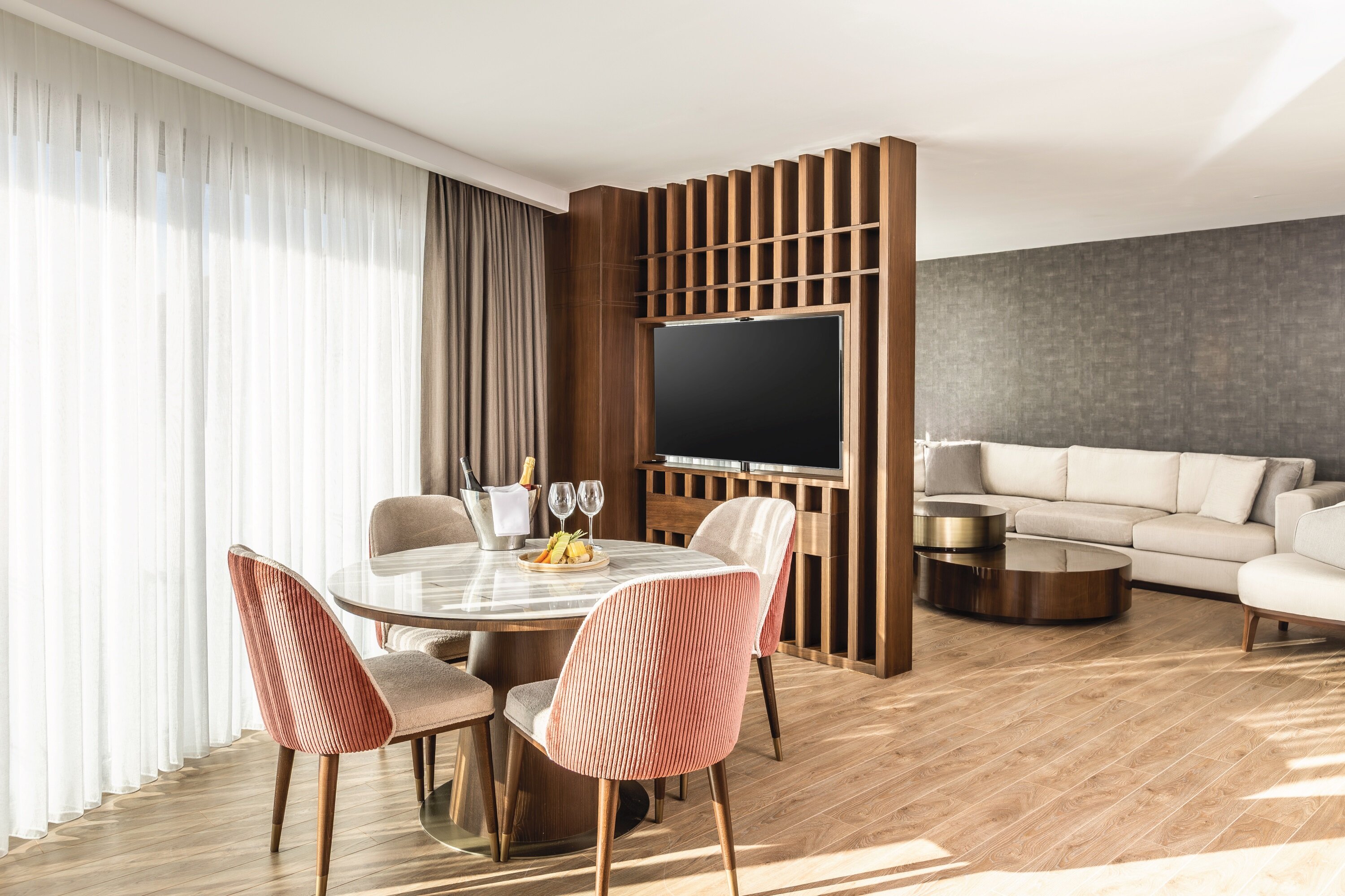 Panoramik Suit