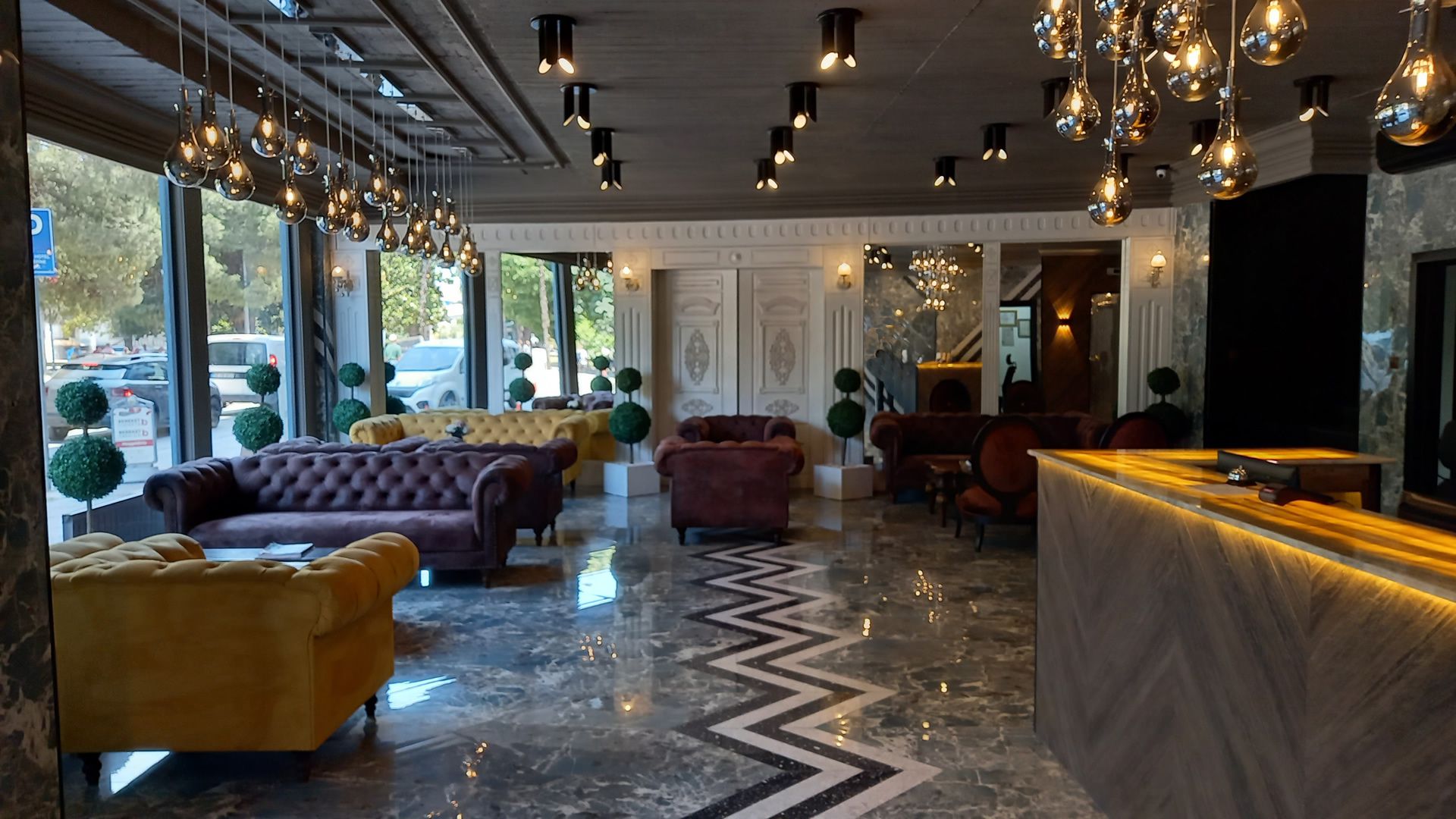 Amisos Hotel