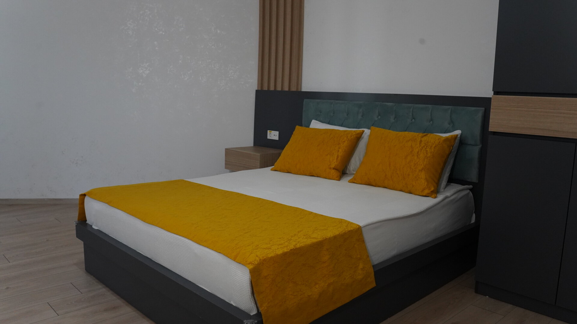 Si Hotel & Spa · 38