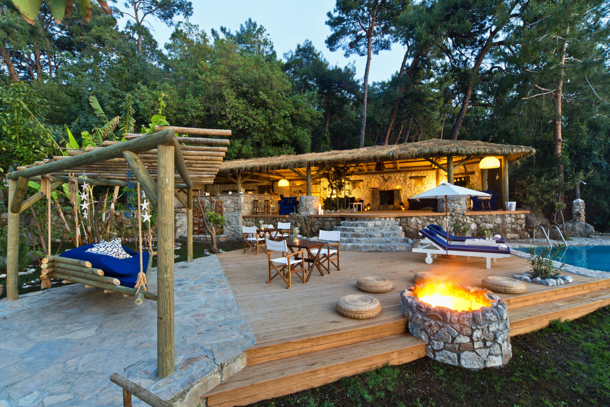 Nautical Hotel Rezervasyon