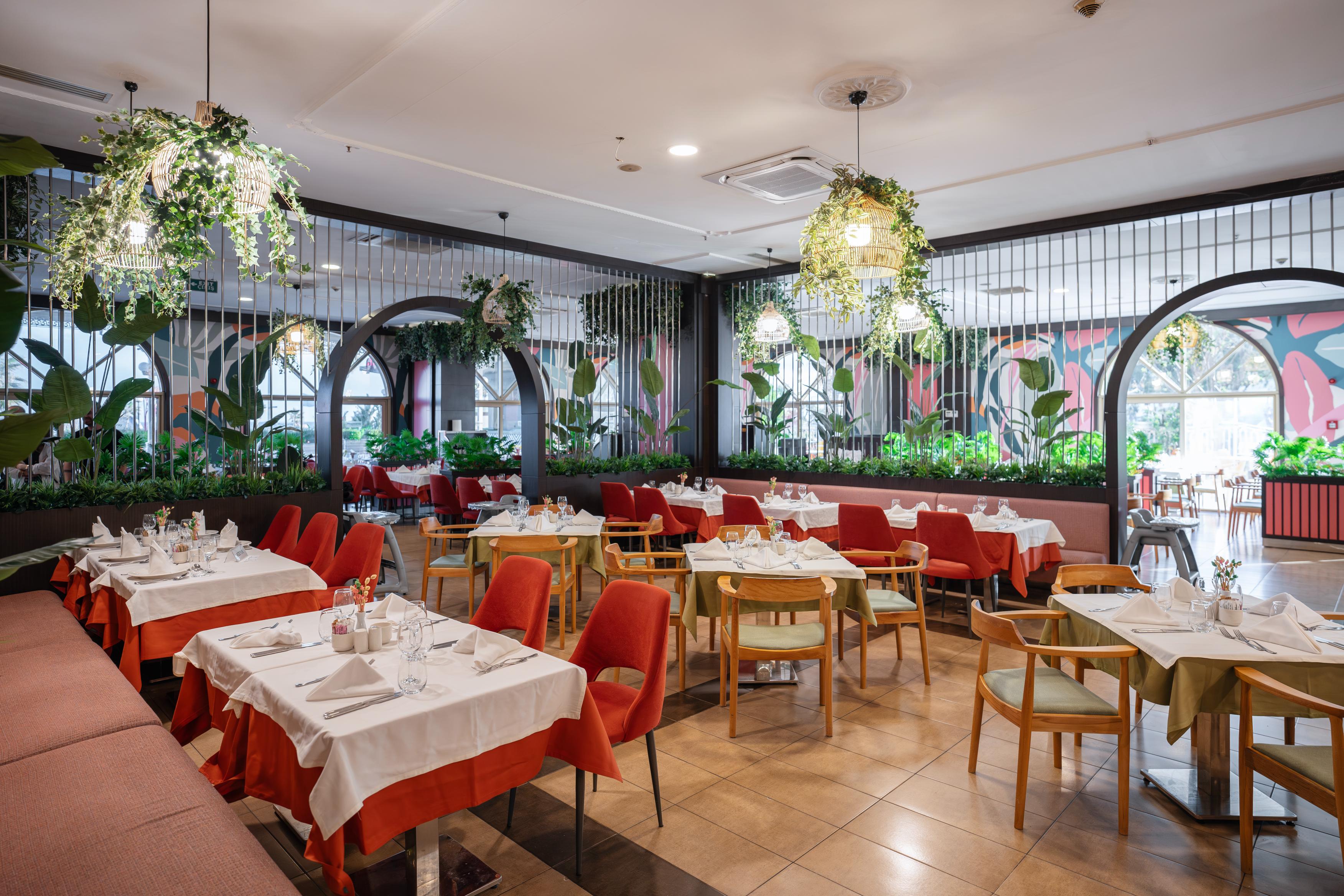 Megasaray WestBeach Antalya