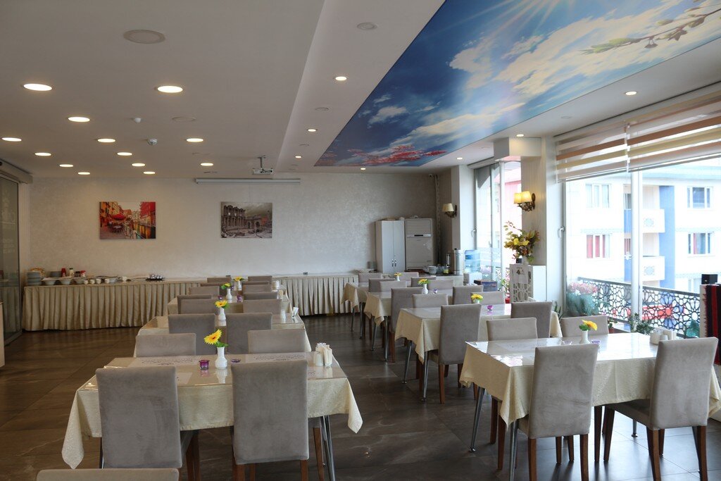 Colonia Park Otel
