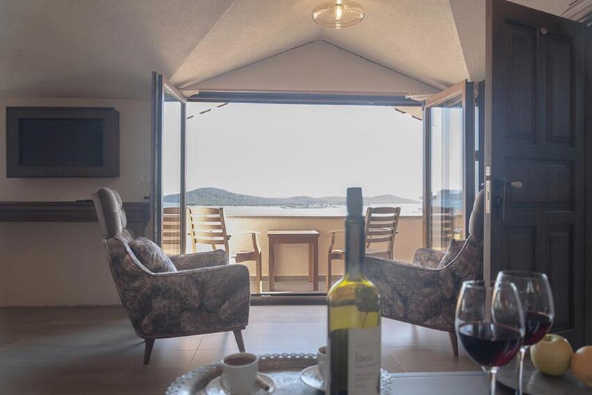 Cunda Taş Konak Otel